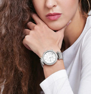 Test articlemichaelkors1